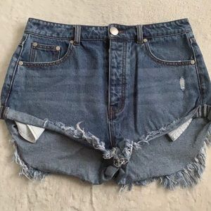 Demi high waisted Jean shorts